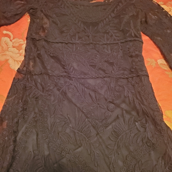 NWT Express Lace Embroidered black dress - Picture 3 of 3